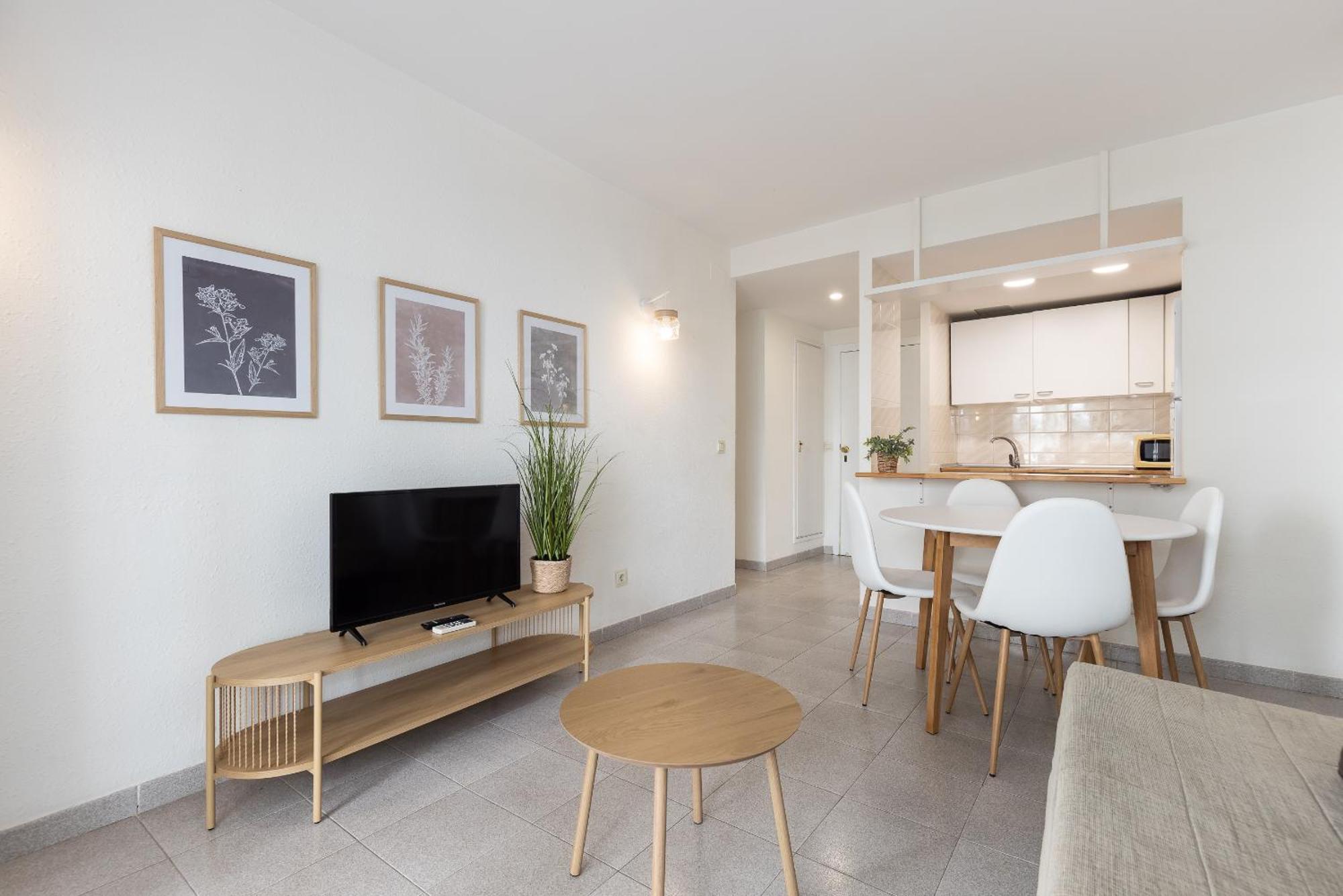 Uhc Apartamento Ruisenores ซาลอว์ ภายนอก รูปภาพ