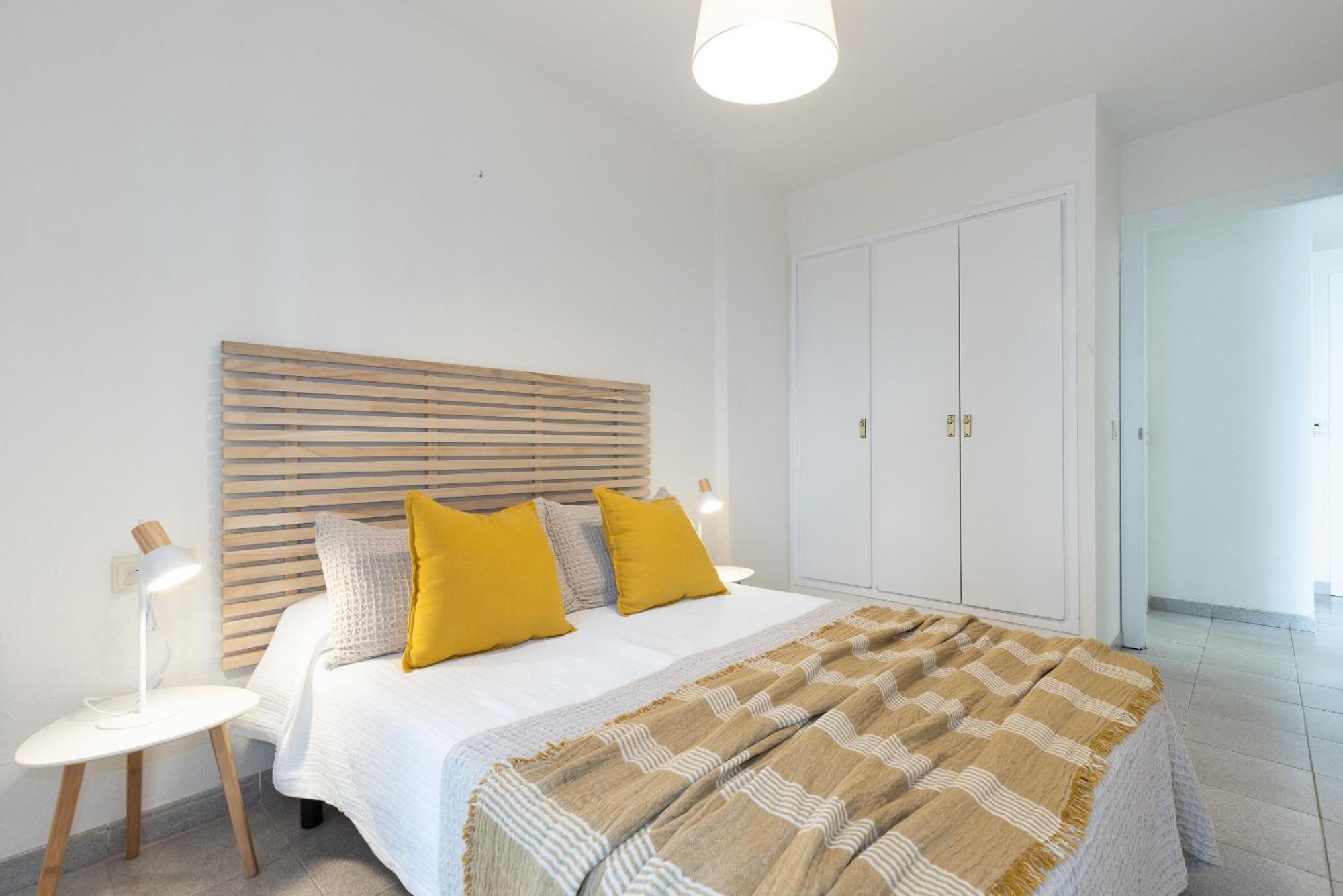 Uhc Apartamento Ruisenores ซาลอว์ ภายนอก รูปภาพ