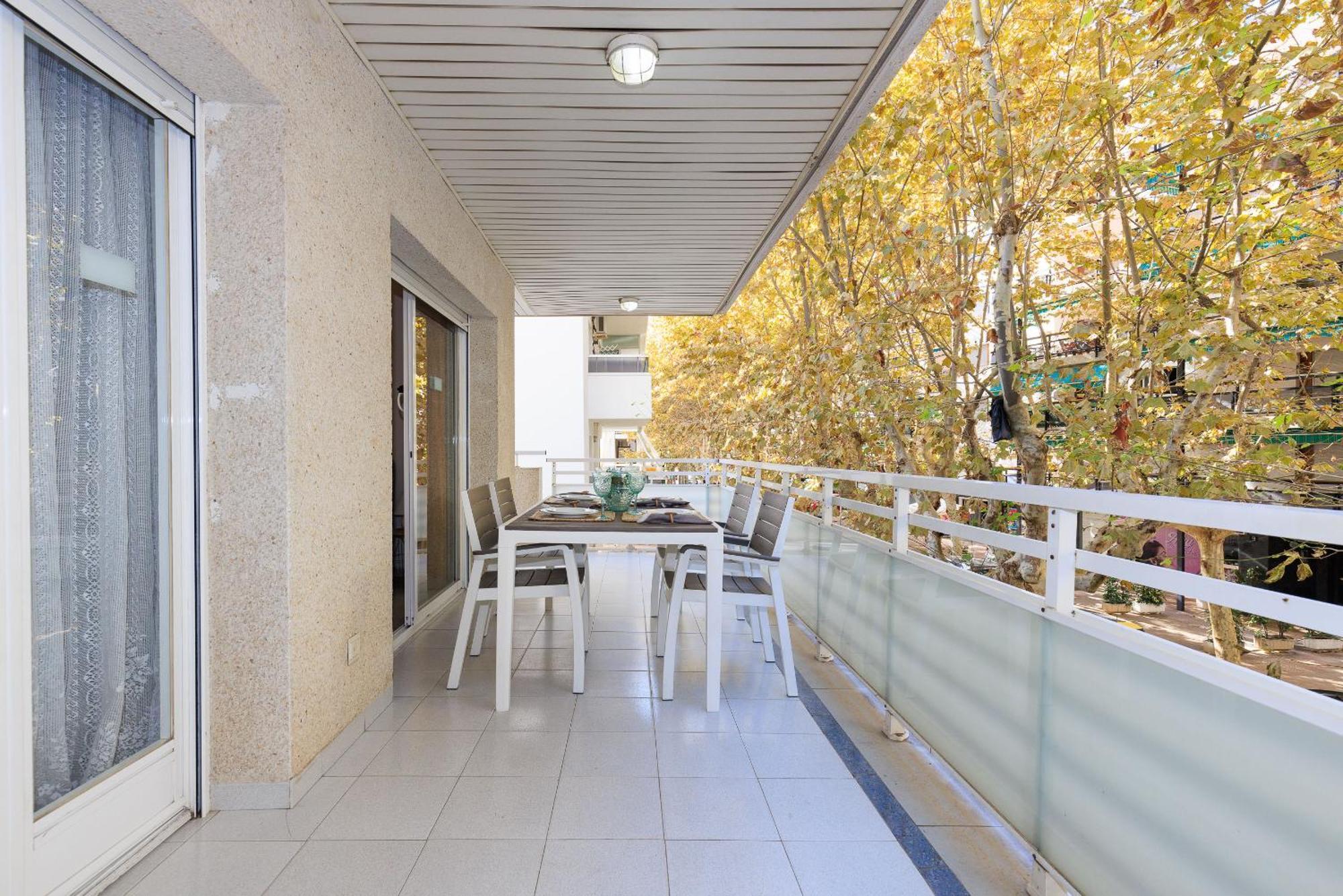 Uhc Apartamento Ruisenores ซาลอว์ ภายนอก รูปภาพ