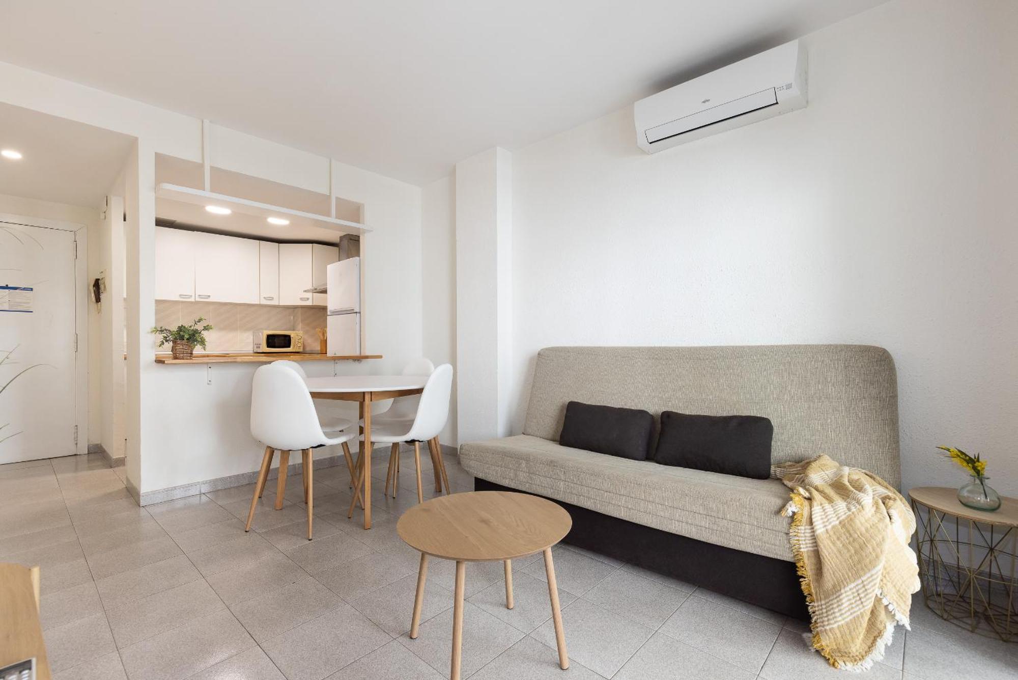 Uhc Apartamento Ruisenores ซาลอว์ ภายนอก รูปภาพ