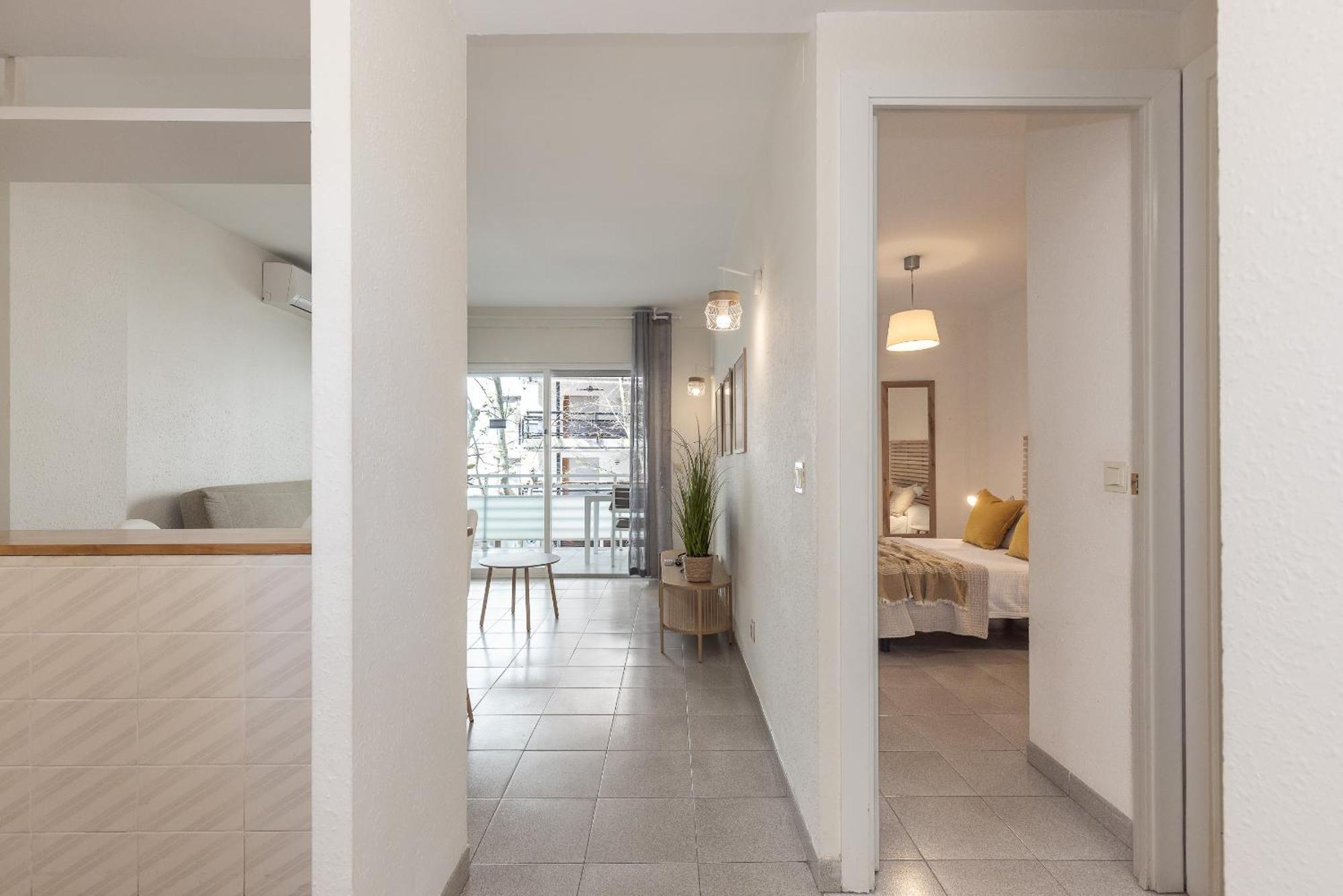 Uhc Apartamento Ruisenores ซาลอว์ ภายนอก รูปภาพ