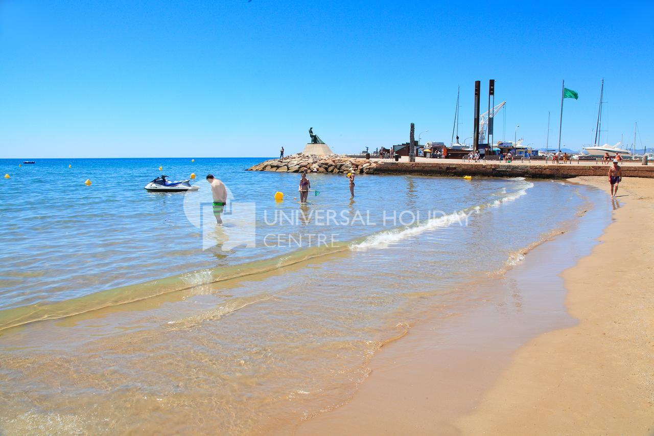 Uhc Apartamento Ruisenores ซาลอว์ ภายนอก รูปภาพ